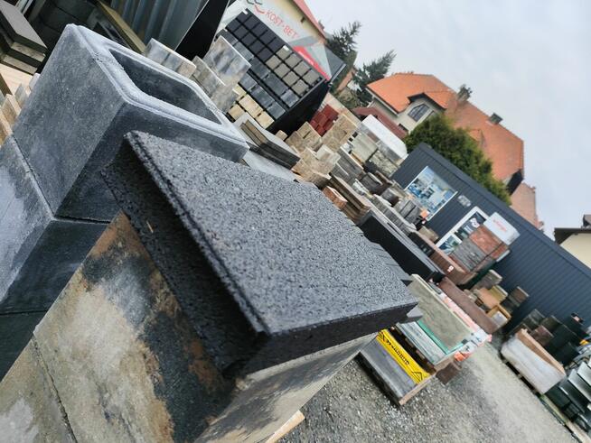 Daszek płyta 33x20x5 cm obrzeże 8 zł sztuka