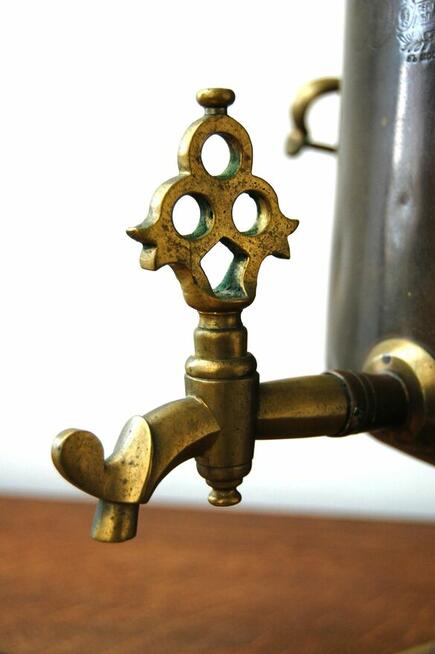 Samowar mosiężny carski, Carska Rosja, Moskwa, mosiądz, vint