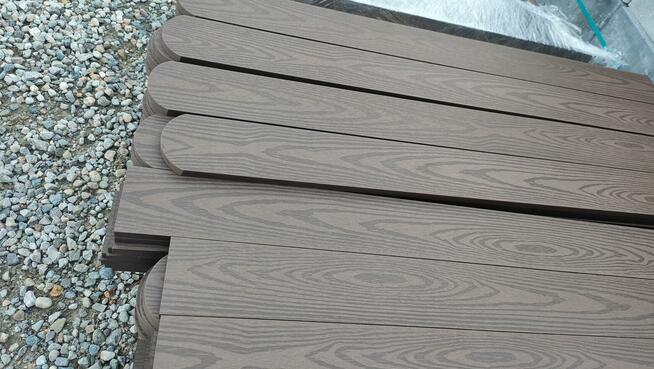 Sztachety ogrodzeniowe deski kompozytowe ogrodzenie decha