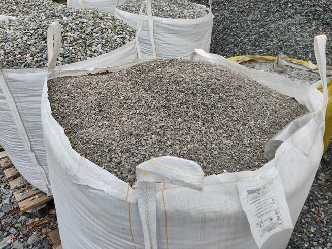 Kamień tłuczeń kliniec grys wysiewka otoczak do drenażu