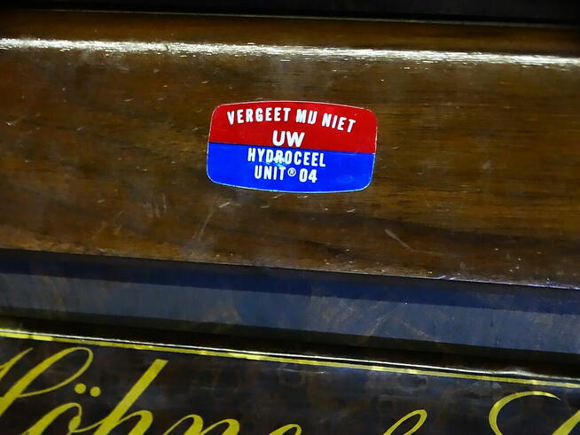 Pianino Höhne & Sell Berlin