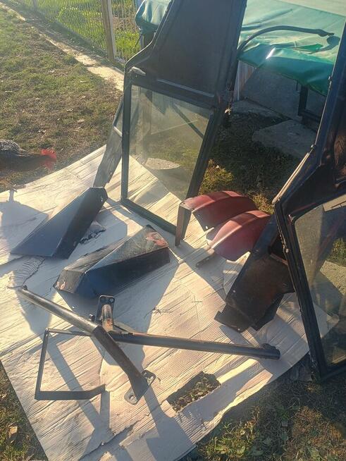 Kabina c-330 Błotniki