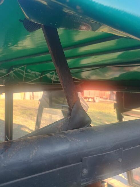 Kabina c-330 Błotniki