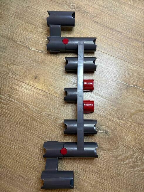 Zestaw organizerów na akcesoria do Dyson V7–V15