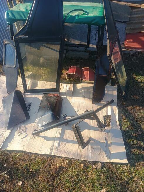 Kabina c-330 Błotniki