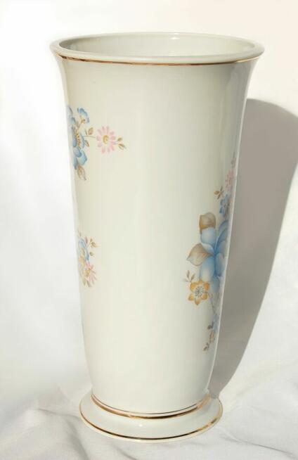 Klasyczny wazon, porcelana Ćmielów, błękitne pastelowe kwiat