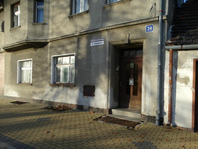 Sprzedam mieszkanie 66 m2 do remontu