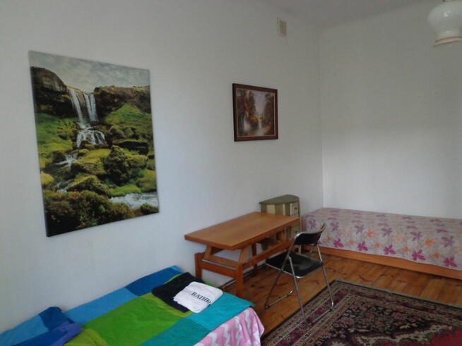 Od zaraz. Tania kwatera dla 6 osób przy PKP Włochy.