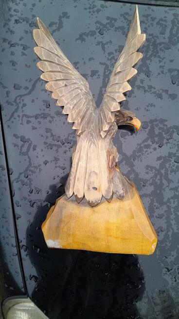 Orzeł -drewniana rzeźbiona figurka z prlu -duży 36 cm