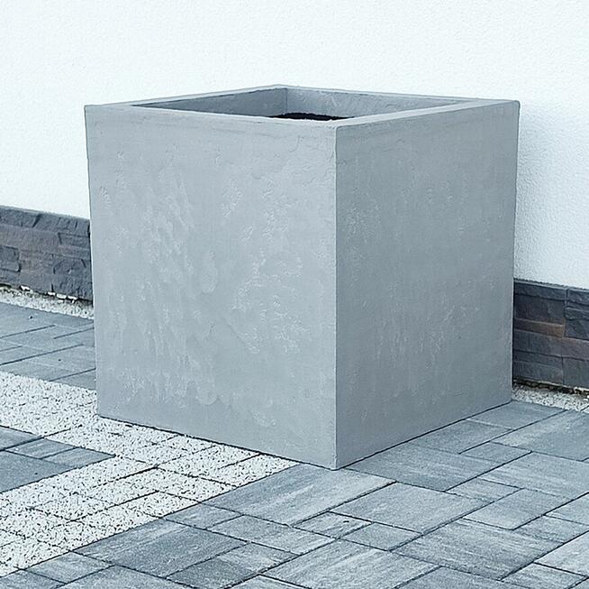 KM-TermoDonice. Beton architektoniczny gładki. Transport