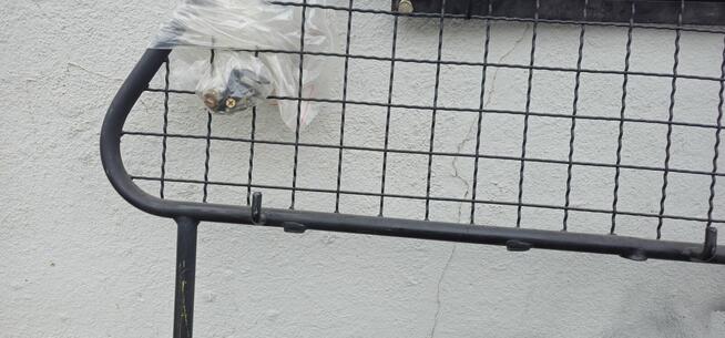 Kratka ochrona do samochodu