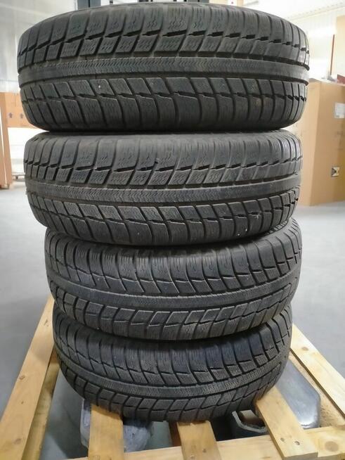 Komplet kół Audi z oponami zimowymi MICHELIN