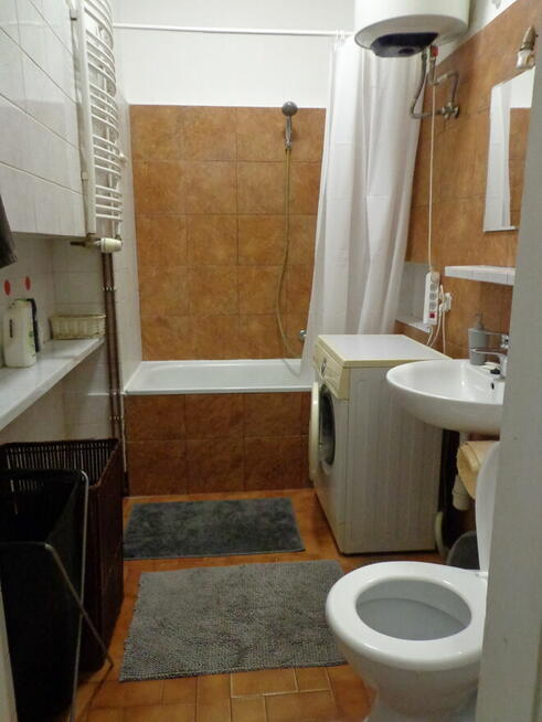 Od zaraz. Tania kwatera dla 6 osób przy PKP Włochy.