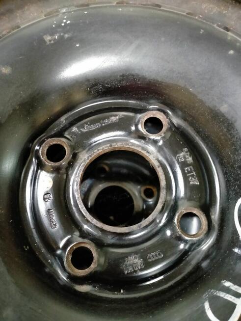 Komplet kół Audi z oponami zimowymi MICHELIN