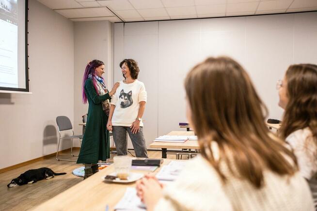 Usługi z drona, zdjęcia wnętrz i eventów, filmowanie