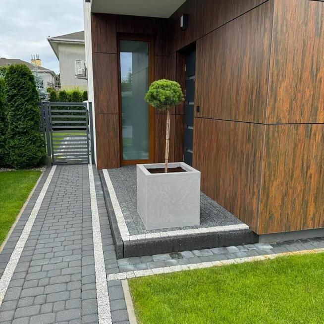 KM-TermoDonice. Beton architektoniczny gładki. Transport