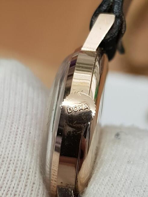 Zegarek damski *Doxa* z 14-karatowego różowego złota pr.585