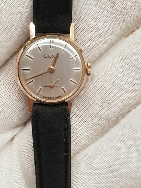 Zegarek damski *Doxa* z 14-karatowego różowego złota pr.585