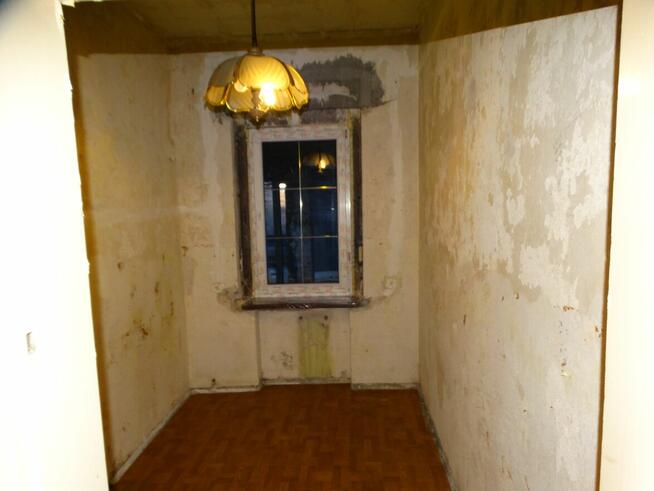 Sprzedam mieszkanie 66 m2 do remontu