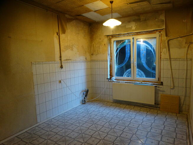 Sprzedam mieszkanie 66 m2 do remontu