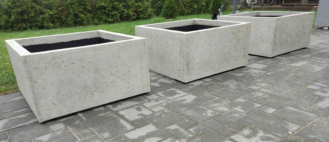 KM-TermoDonice.beton architektoniczny surowy. Transport