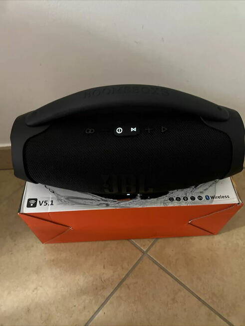 JBL Boombox 3