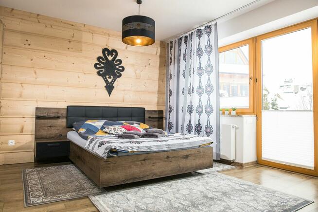 Usługi z drona, zdjęcia wnętrz i eventów, filmowanie