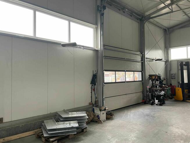 Powierzchnia magazynowa 300m2 + opcjonalnie biura