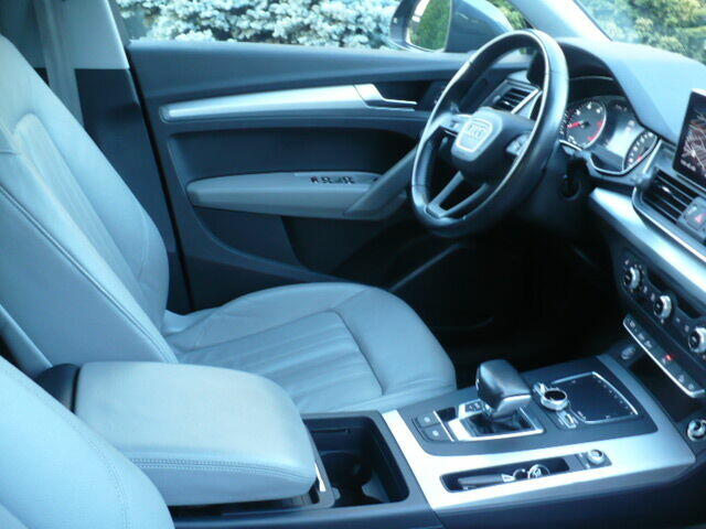 AUDI Q5 2.0 TDI quattro S tronic 190 KM