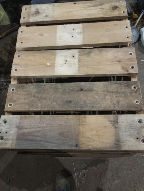 Drewniana skrzynia na owoce warzywa itp.