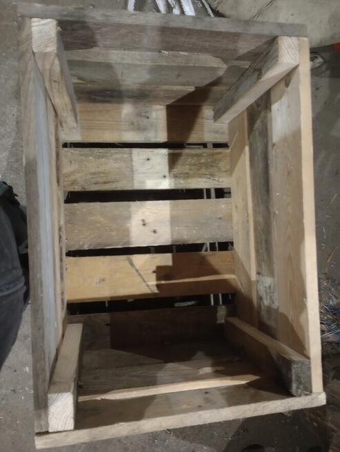 Drewniana skrzynia na owoce warzywa itp.