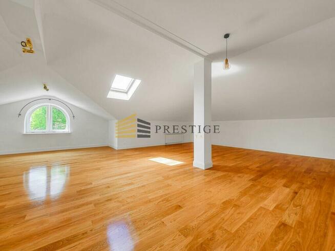 Piękna rezydencja z ogrodem, garażem