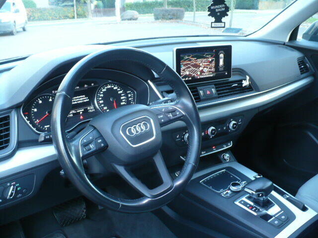 AUDI Q5 2.0 TDI quattro S tronic 190 KM