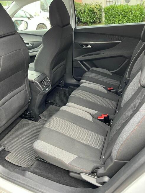 Sprzedam peugeot 5008 na zimowkach