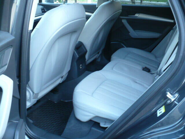 AUDI Q5 2.0 TDI quattro S tronic 190 KM