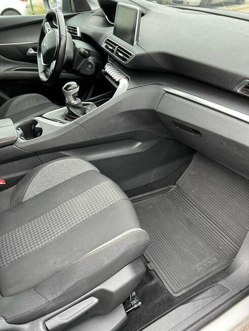 Sprzedam peugeot 5008 na zimowkach