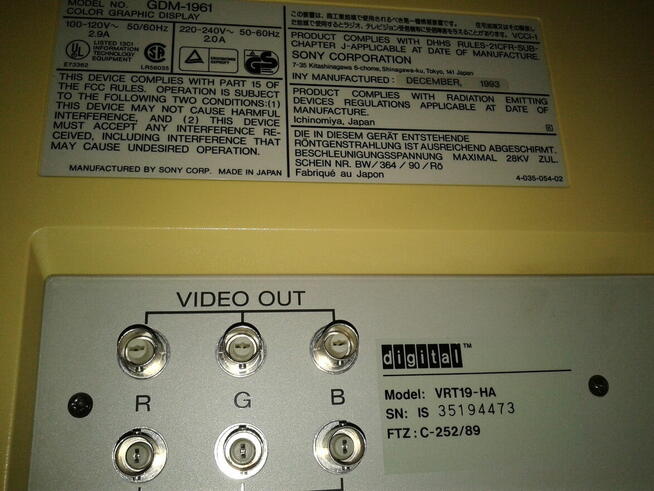 Monitor Sony VRT19-HA GDM-1961