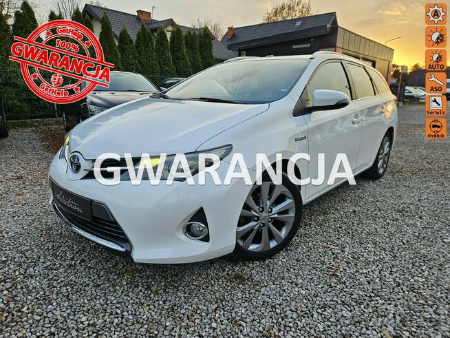 Toyota Auris 1.8 HSD 136KM Kamera Serwisowany Bardzo ładny!