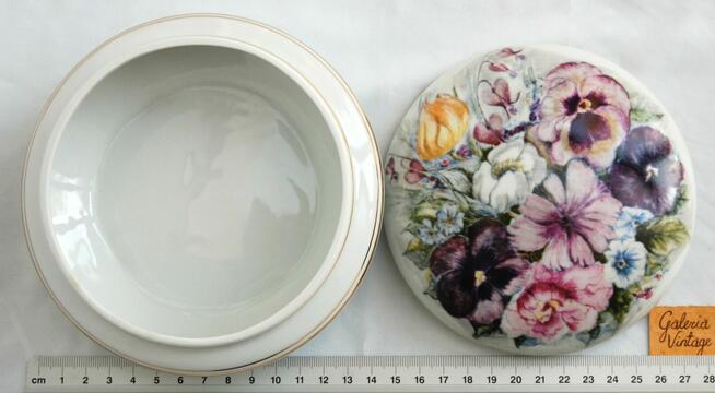 Bombonierka, szkatułka, porcelana Ćmielów, vintage, kwiaty