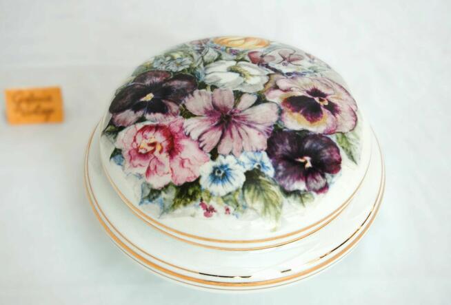 Bombonierka, szkatułka, porcelana Ćmielów, vintage, kwiaty
