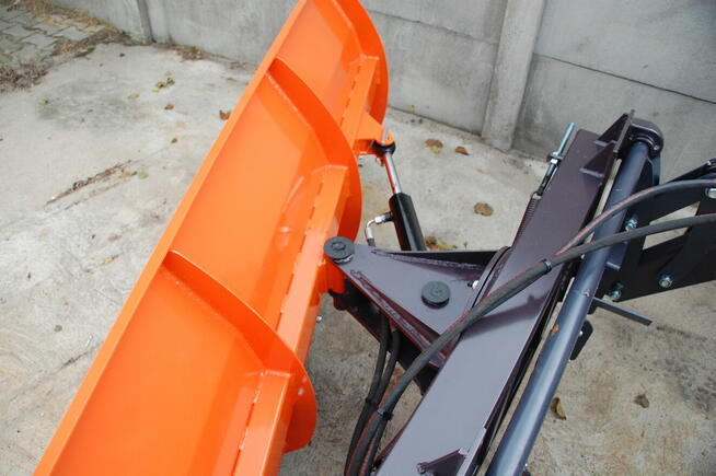 PŁUG DO ŚNIEGU DO ŁADOWACZA CZOŁOWEGO ( PŁUG DO TURA)