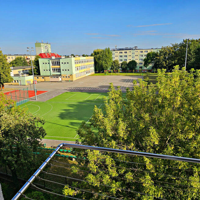 2 pokojowe mieszkanie z wyposażeniem.Super miejsce