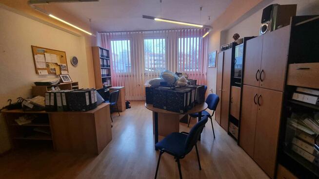 Karvina-Czeska Republika - lokale handlowo-usługowe.