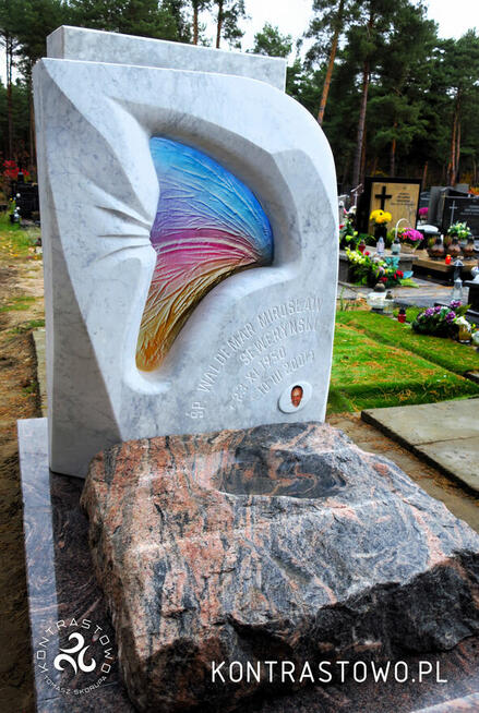 Nietypowe nagrobki, kamieniarstwo artystyczne Kontrastowo