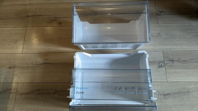 Lodówka Sharp SJ-BA05DMXLF-EU uszczelki półki szuflady temp