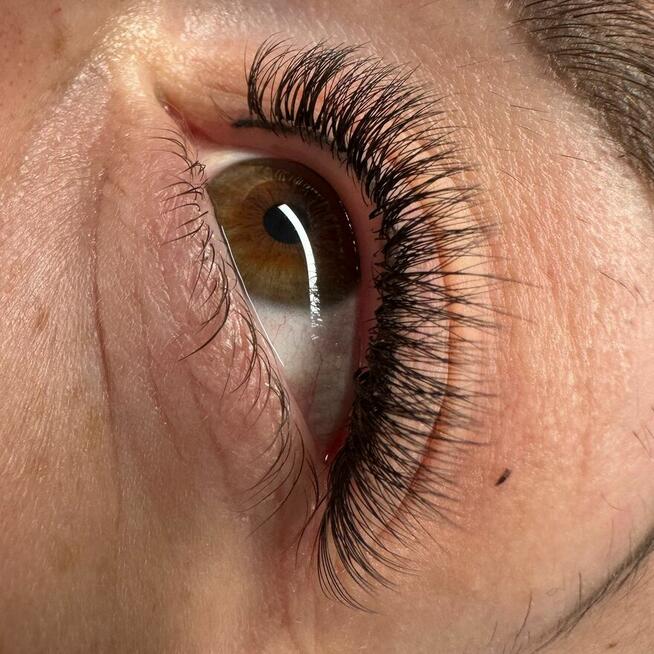Przedłużanie rzęs Kraków