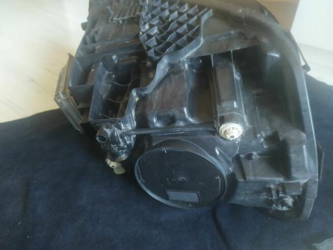 Lampa reflektor lewy Mercedes cla w 118 rok 2022oryginał