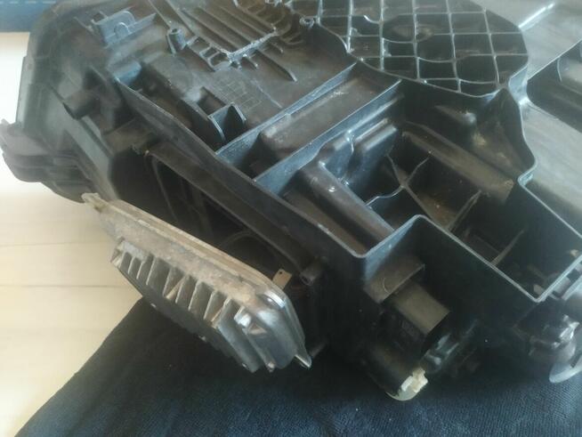 Lampa reflektor lewy Mercedes cla w 118 rok 2022oryginał