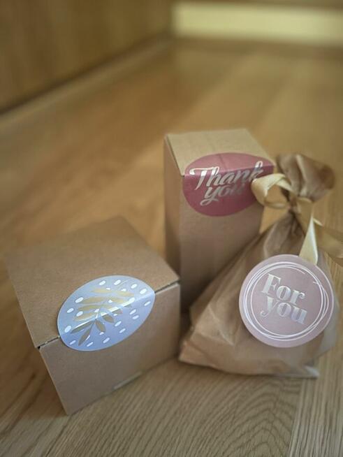 Świece sojowe zapachowe. Bardzo ładne ze wzorami.