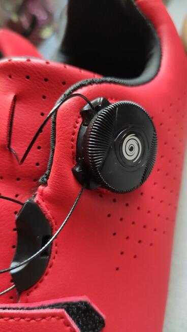 Nowe buty rowerowe (damskie)